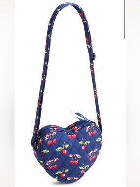 🍒❤️🍒 VERA BRADLEY  VERONA HEART CROSSBODY 🍒❤️🍒 NWT 🍒❤️🍒